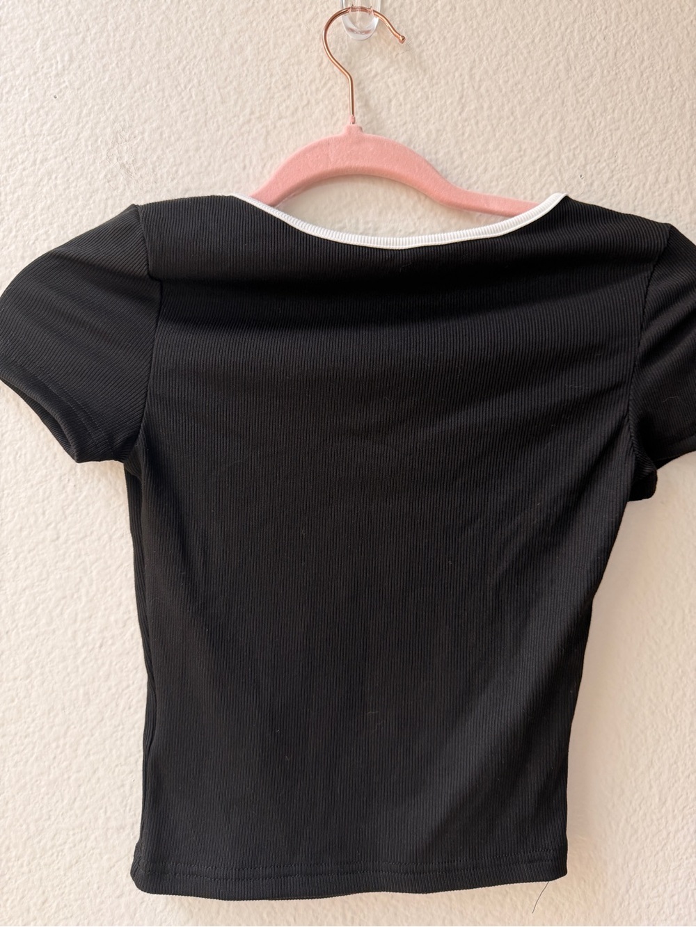 Black Tie-Front Ribbed Scoop Neck Women's Crop Top Fitted Coquette Size Small - Picture 2 of 6